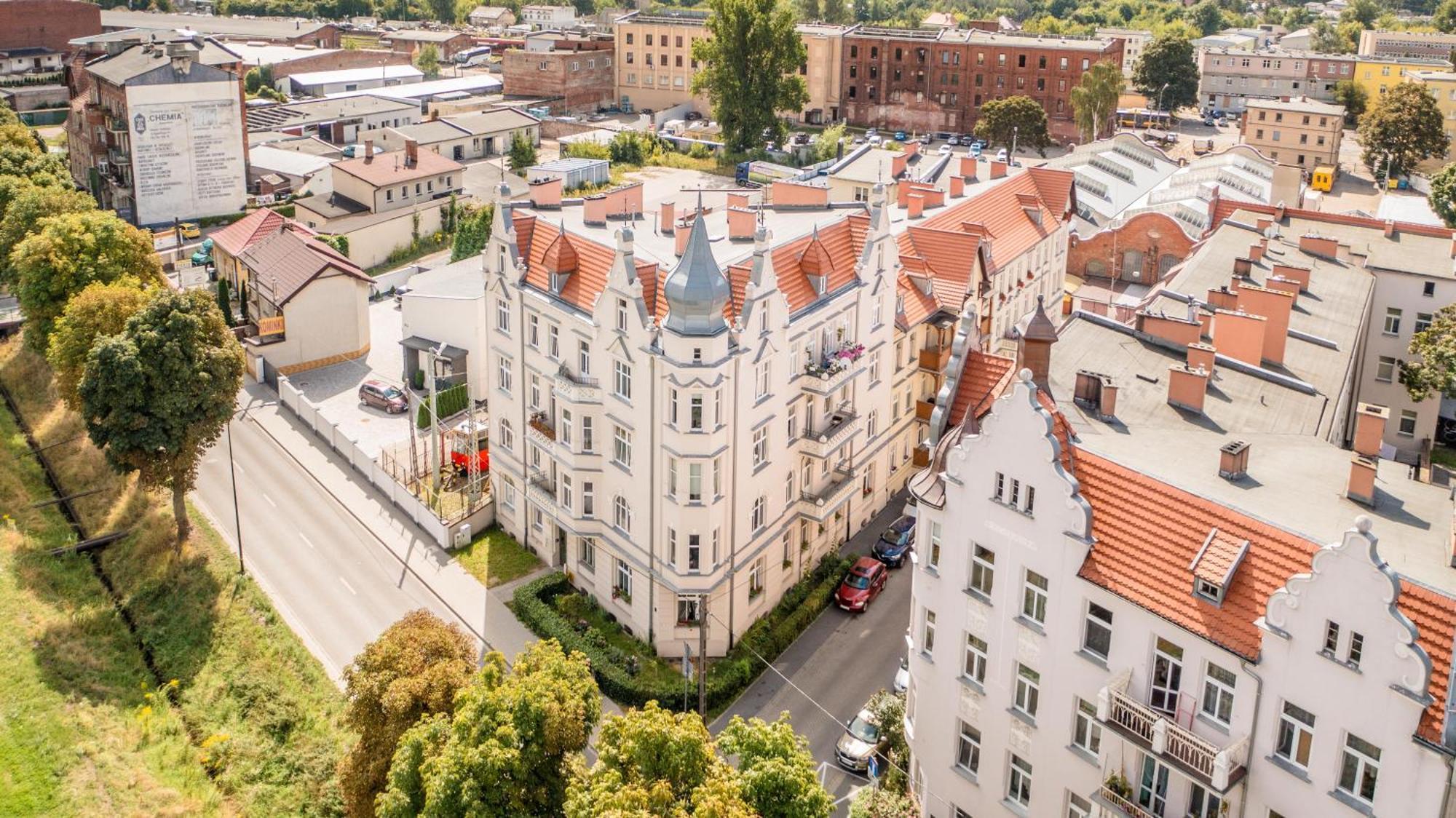 Cosy Balcony Apartment Грудзёндз Экстерьер фото